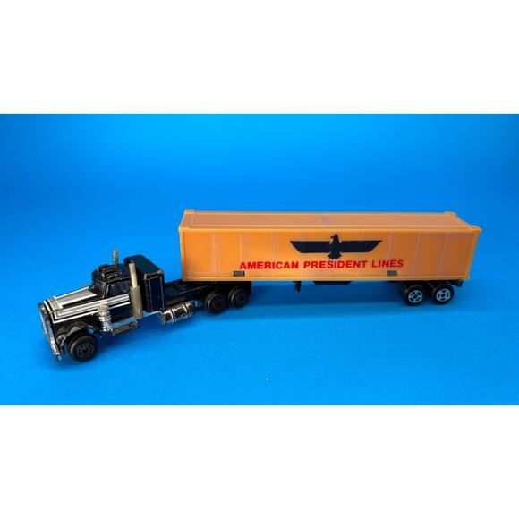 Vintage AMERICAN PRESIDENT Lines, HO Scale 1/87 Diecast Semi Truck Trailer - Picture 6 of 13